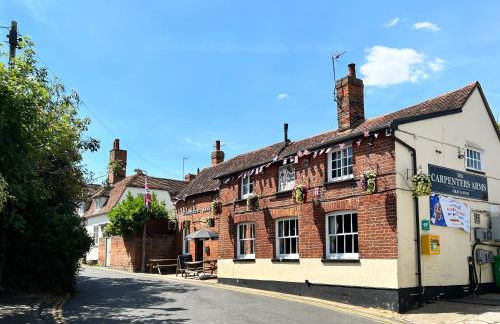 The Tower, 1 bed 1850's Tiny House - Foto 30