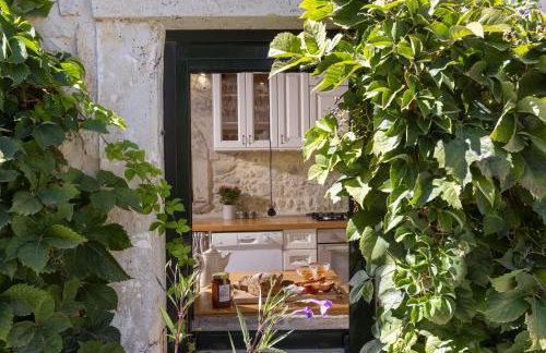 Villa Helidona With Private Pool - Photo 68