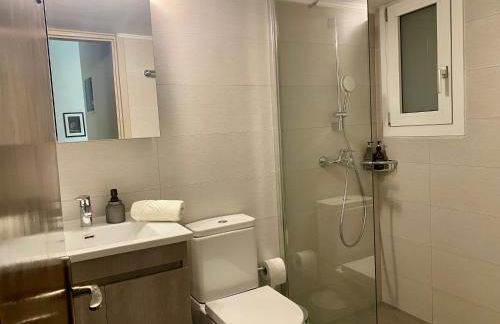 Cozy & Connected, Walk to Culture, Metro in Minutes - Foto 19