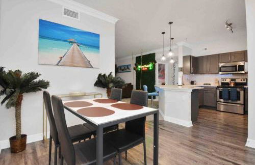 Tropical Paradise- 2Bedroom/2Bath/NRG/MedCenter/Galleria - Foto 15