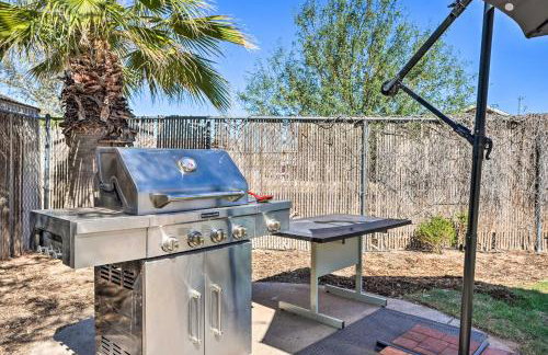 Pool and Backyard Oasis! Snowbird Escape in Phoenix - Foto 35