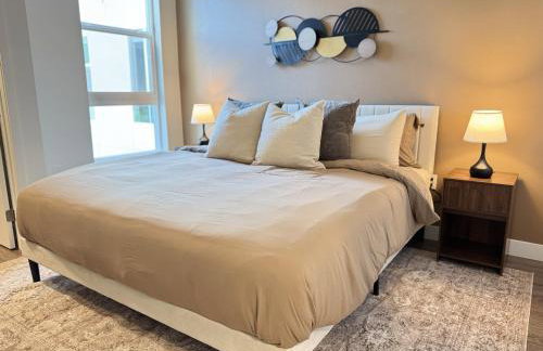 New Oasis Near Disneyland Pool Gym Free Parking - Foto 61