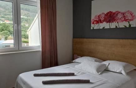 The Father's House - Foto 14