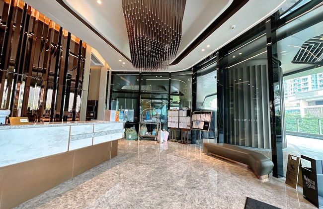 Beautiful 3-bedroom Apartment - Photo 2