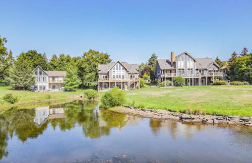 Lakefront Home Near Wisp with Great Location Dock Slip Hot Tub - Foto 41