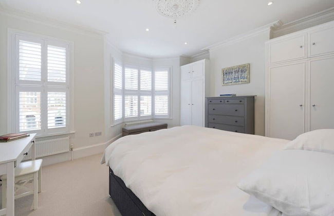 Spacious 4 Bed House, Battersea - Foto 21