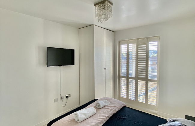 Captivating 1-bed Apartment Greater London - Foto 4