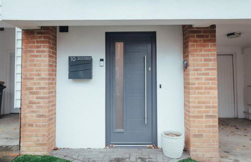 5 Bed Family Home- Free Parking - Foto 28