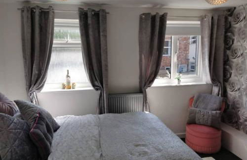 Stunning 2-Bed House in Macclesfield Cheshire - Foto 11