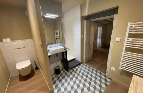 Gîte de Charme à Avoine avec Spa Privé et Jardin - FR-1-381-621 - Foto 22