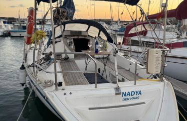 Velero Nadya - Foto 21