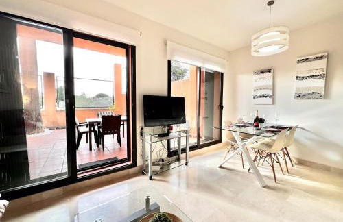 Oasis con piscina y sol - Foto 41