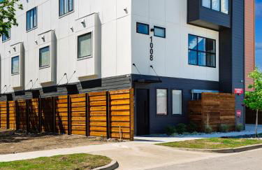 Stunning New Modern Magnolia Townhome - Foto 38