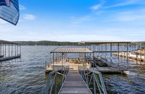 Lakefront Home Private Dock with Main Channel View - Foto 36