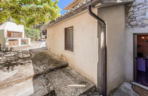 2 Bedroom Pet Friendly Home In Todi - Foto 12