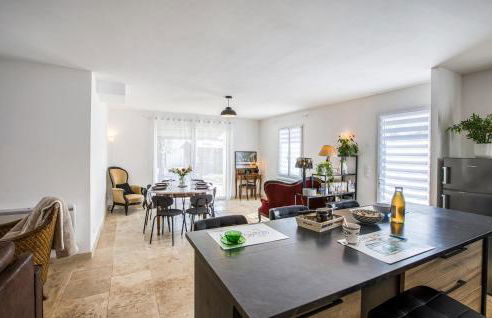 Cozy Home In Dolus-D'oléron With Wifi - Foto 7