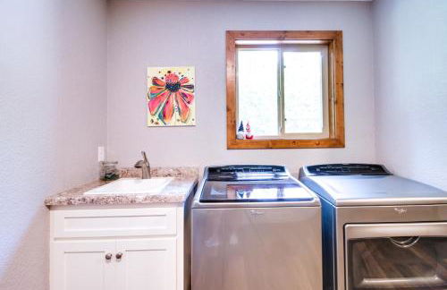 Merrifield Vacation Rental with Dock and River Access - Foto 16