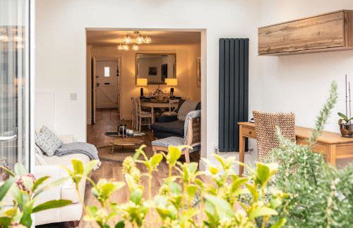 Stylish Retreat with Private Garden in Tetbury - Foto 88