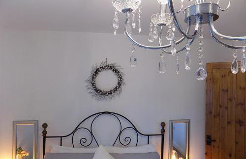 Three-Time Award Winning 1700's Grd 2 listed cottage near Stonehenge - Foto 33