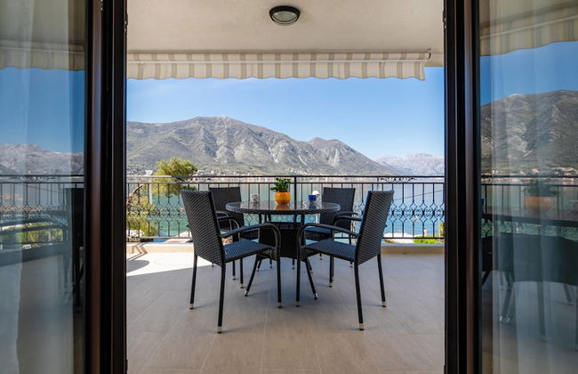 Apartments Miramar - Photo 32