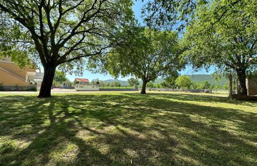 Apartments Brkić, Lozovac Krka NP with Pool - Foto 44