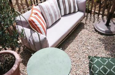 Cabanon provençal, piscine et jacuzzi partagés - Foto 32