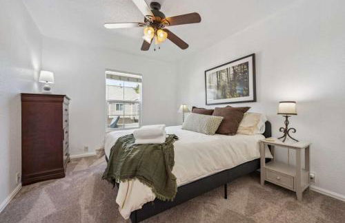 3BR Modern Retreat, Close to DIA & Downtown Denver - Foto 6