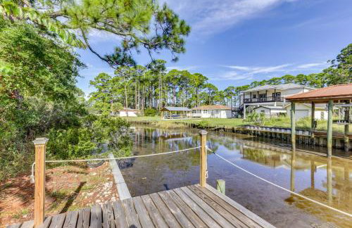 2 Mi to Mashes Sands Beach Quiet Home with Dock! - Foto 31
