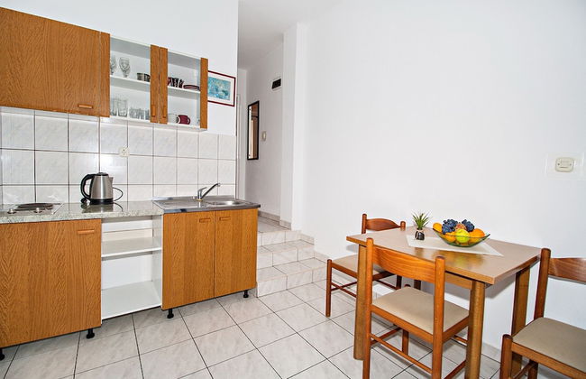 Apartment in Trpanj with terrace - Photo 24