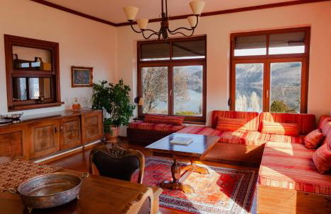 Το σπιτι της Ελευθερίας και της Σοφίας - Foto 11