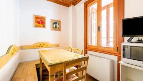 In the historic building, con aria condizionata - Foto 2