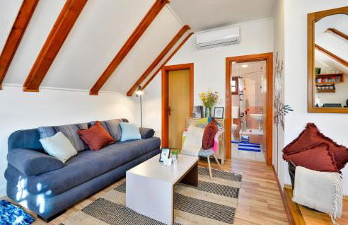 Cozy Home In Vrhi Vinagorski - Foto 17