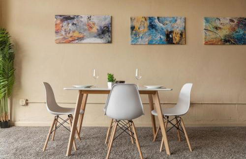 Spacious Downtown Loft Bunkbeds 2 TVs Gym - Foto 15