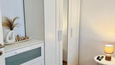 Modernes 2-Zi Apartment mit Terrasse und Garten - Foto 4