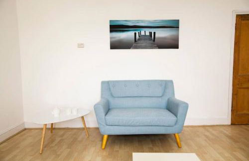 Clifton Spacious 3 Bed Apt & Parking - Simplycheckin - Foto 15