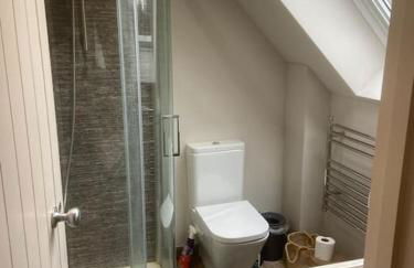 Cosy, private, cabin suit couples looking for a retreat and business traveller, near Frieth - Foto 6