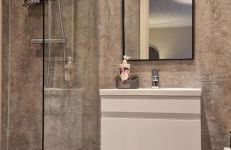 Stunning Fir Tree Corner 3 bedroom detached Executive house ideal wedding guest family home with free drive way CCTV parking for 2 vehicles or LWB Van M5 1 mile away dogs welcome by prior arrangement - Foto 25