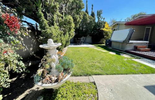 Walk To Disneyland, Watch Firework Front Yard, SPA - Foto 13