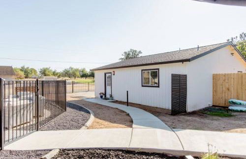 Beautiful spacious guest home - Foto 27