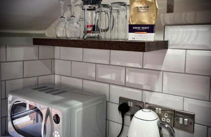 The Mews Pet Friendly and Parking - Foto 10