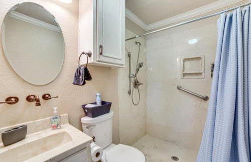 Waterfront Retreat with Dock on Cedar Creek Lake! - Foto 18