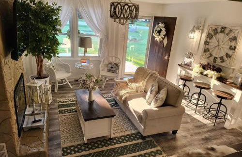 WHITE WOLF FARMHOUSE Retreat - Foto 2