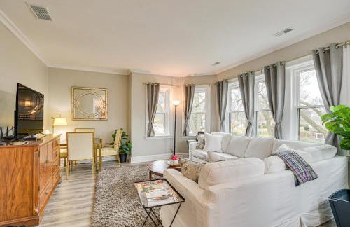 Family Apartment with Deck and Yard Near Northwestern - Foto 2