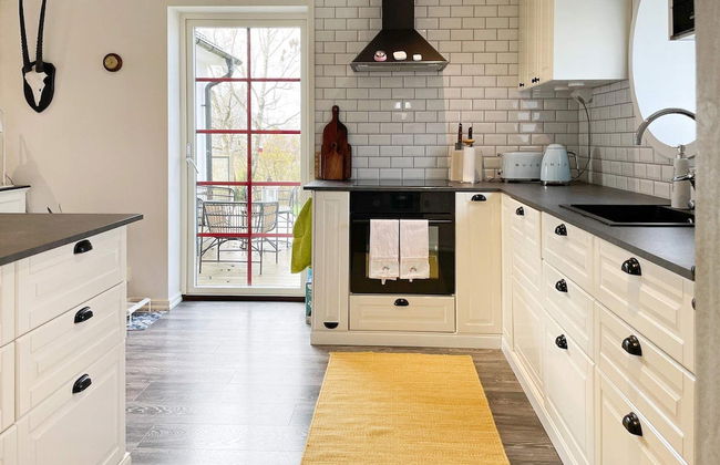 4 Star Holiday Home in Tomelilla - Photo 4