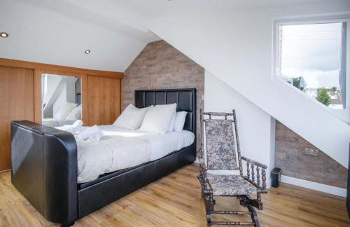 Overland Road – 4 Bedroom House – Mumbles - Foto 46