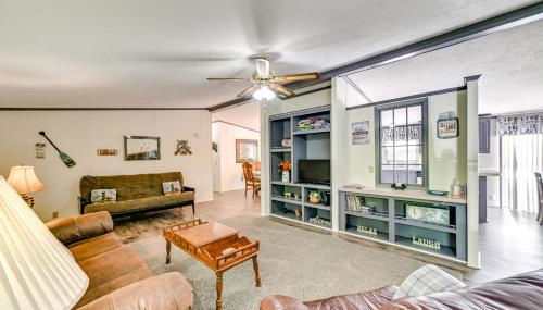 Quiet Horseshoe Hill House By Lake Barkley! - Photo 4