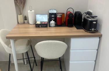 Charmant Studio avec terrasse et parking privé - Foto 4