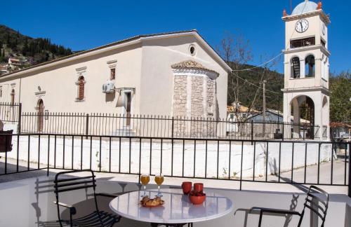 AV Suites - Maria - Photo 17