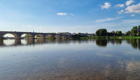 Maison avec jardin proche des bords de Loire - Foto 3