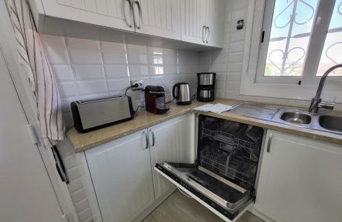 Torredembarra cosy, well equipped house, 5 min. from the beach - Foto 13